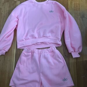 Tik Tok shop alo Pink Sweatshirt and Shorts Set